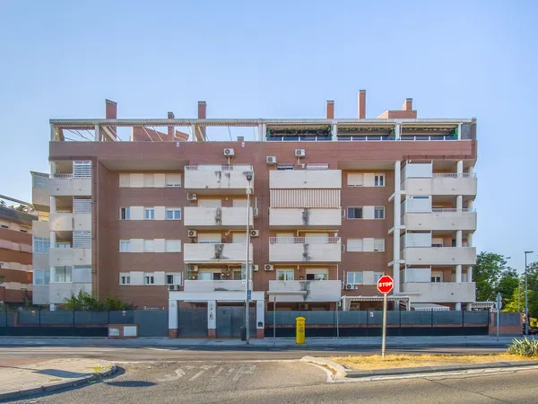 Piso en calle Silvia Munt, 2 - Foto 1