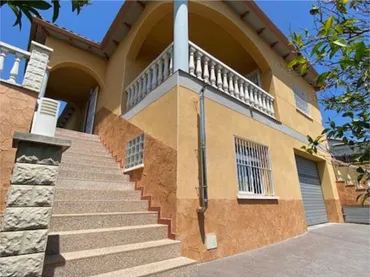 Chalet en  Avinguda Stanta Maria de Montserrat 24 - Foto 33