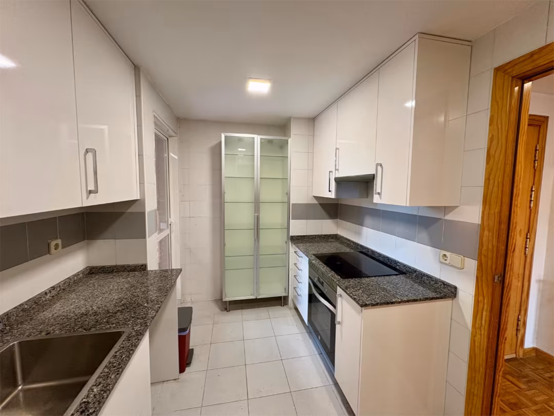 Piso en  Calle Valle del Roncal 10 - Foto 24