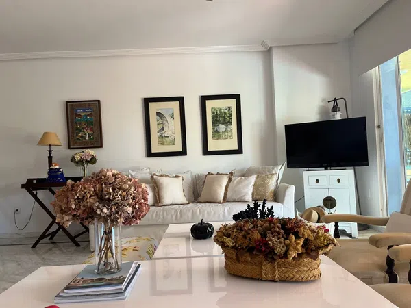 Piso en avenida Reina Doña Sofia, 1 - Foto 8