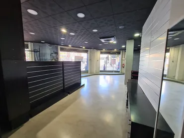 Local comercial en Terrassa - Foto 11