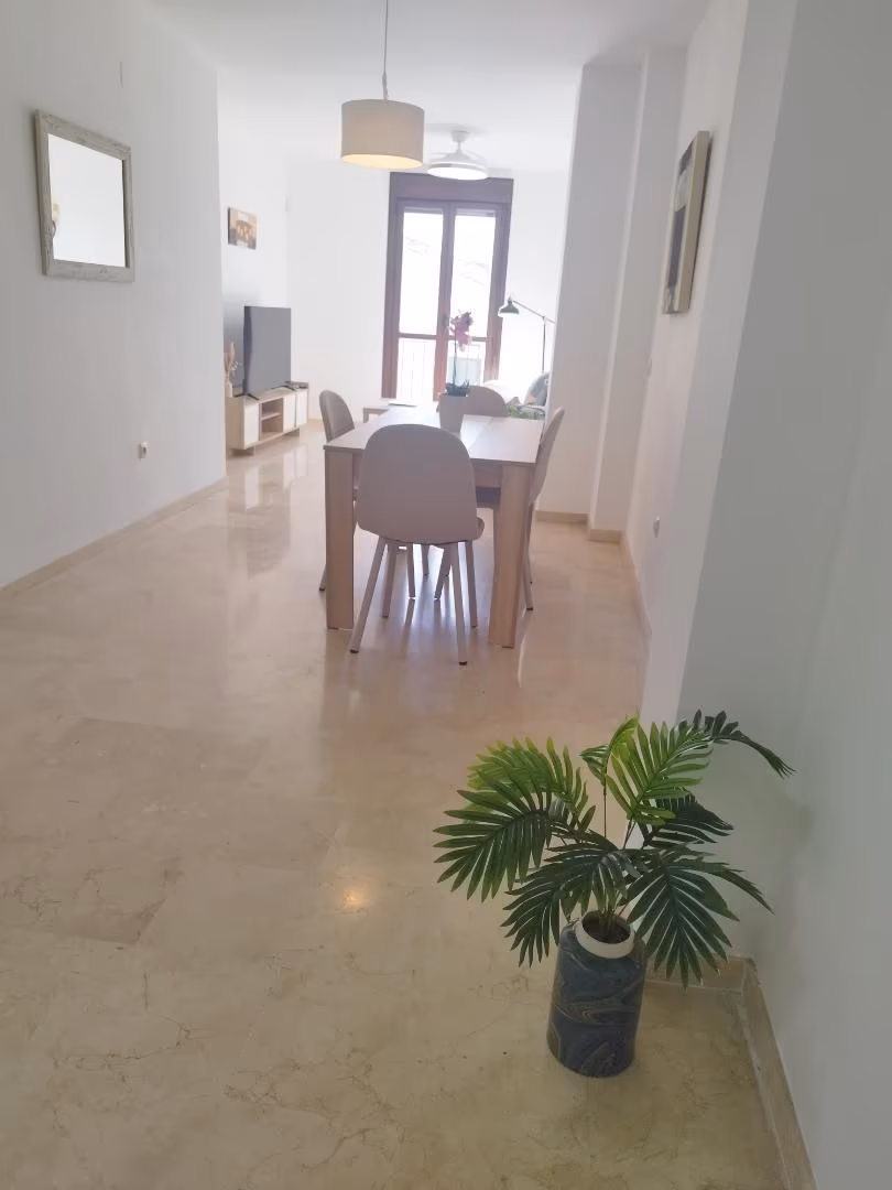 Piso en  Avenida Juan Luis Peralta 35 - Foto 5