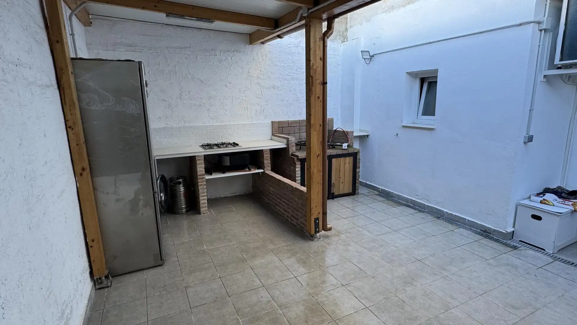 Planta baja en  Carrer Alfara del Patriarca 1 - Foto 2