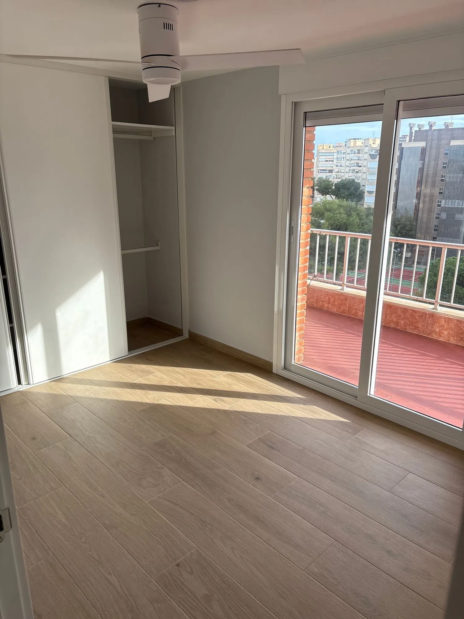 Piso en avenida Bruselas, 22 - Foto 2