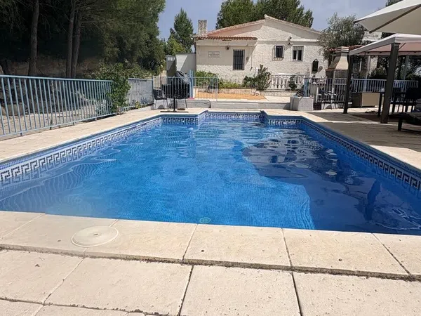 Casa rural en Alborache - Foto 1
