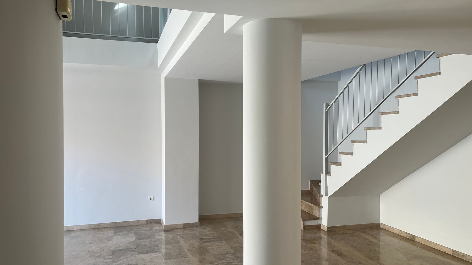 Ático en calle de Sagunt, 10 - Foto 2