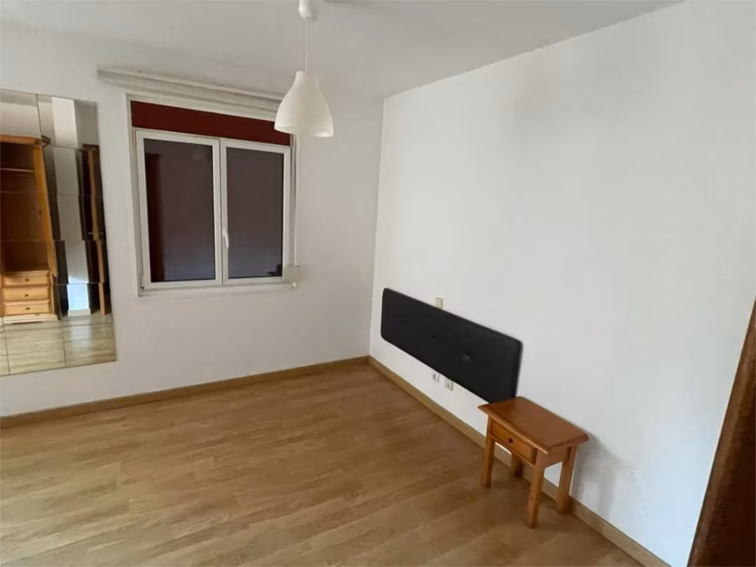 Piso en  Avenida Juan Carlos I 11 - Foto 5