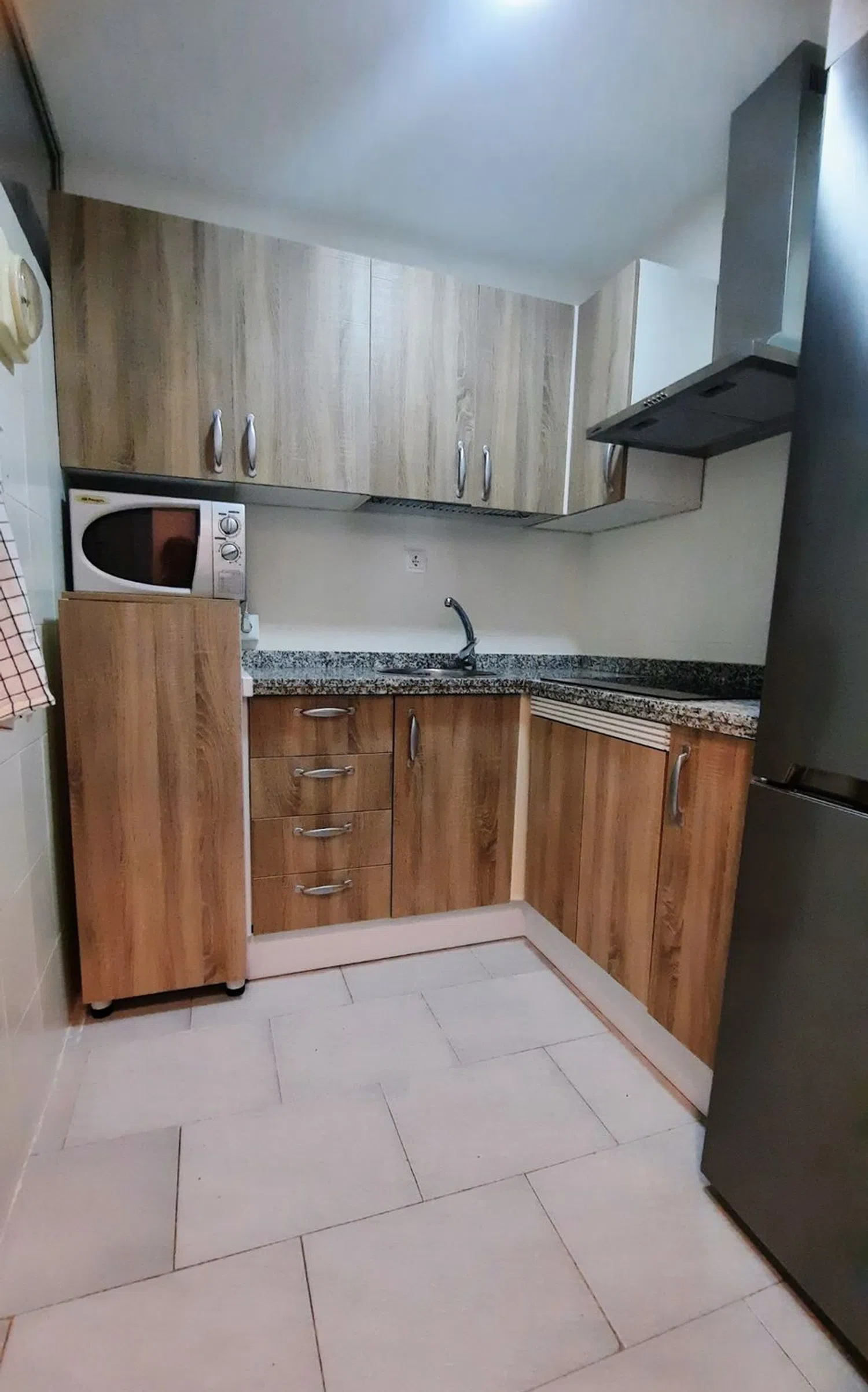 Piso en avenida de los Almogávares, 28 - Foto 3