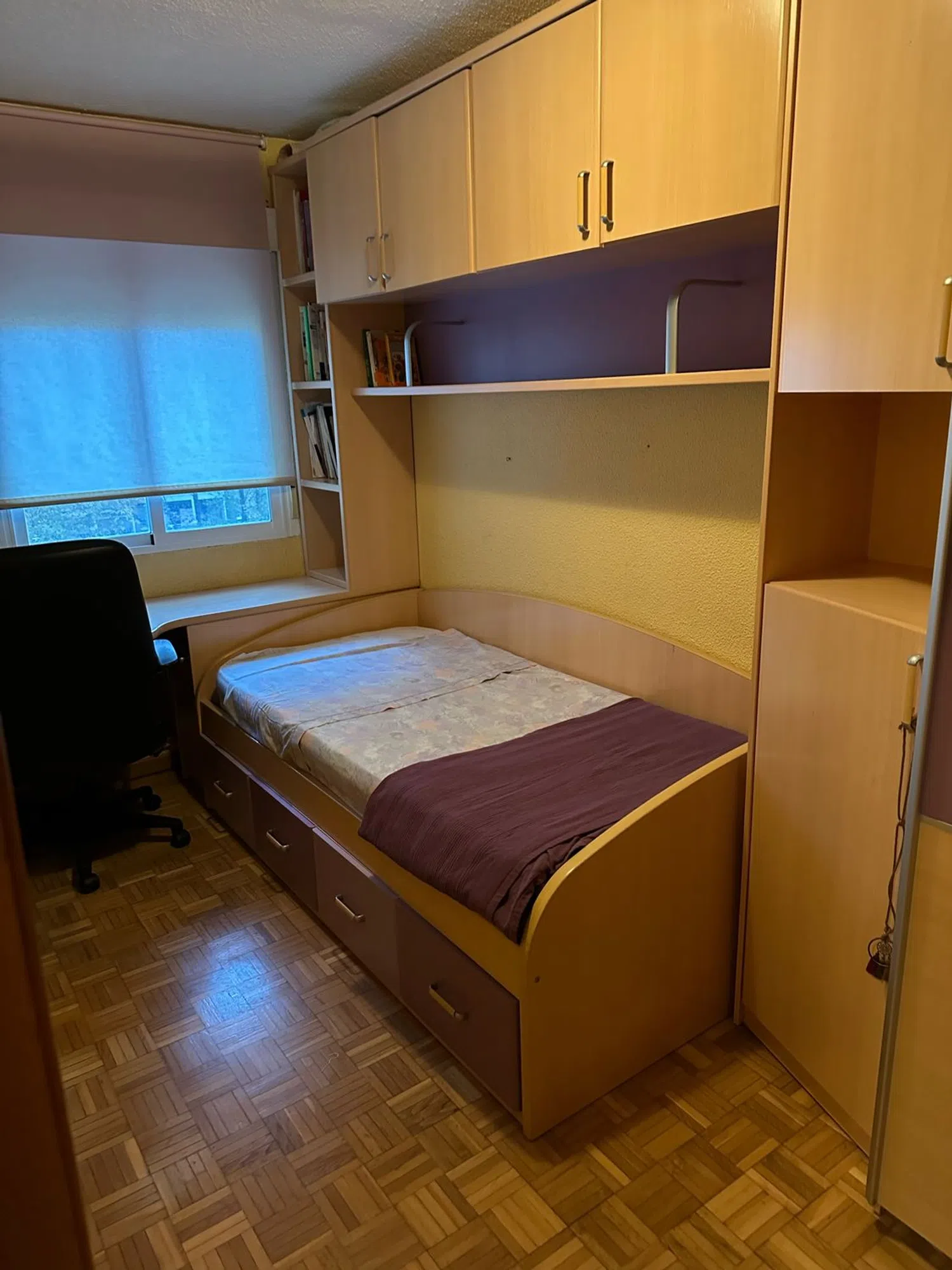 Piso en Reyes Católicos - Foto 13