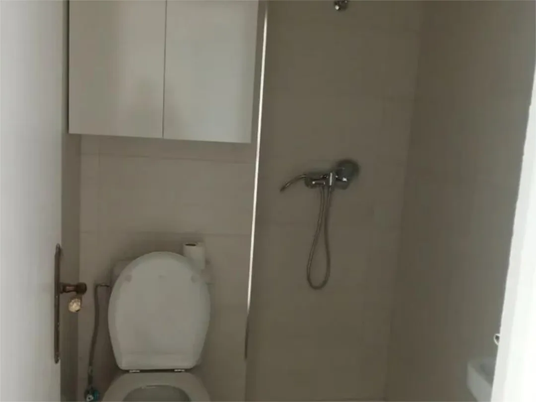 Piso en  Calle de Oviedo 30 - Foto 4