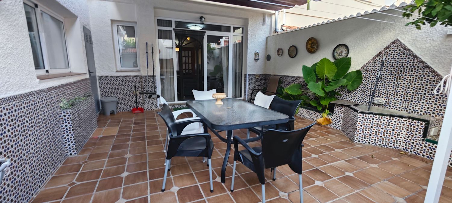 Chalet adosado en Calle de Ramon Perellos - Foto 12