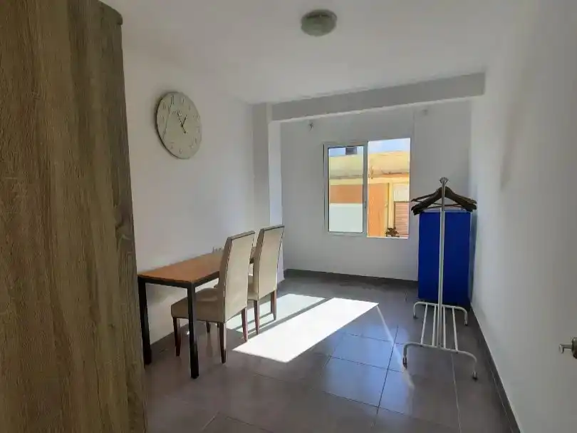 Piso en  Carrer D'Antonio Trueba 23 - Foto 6