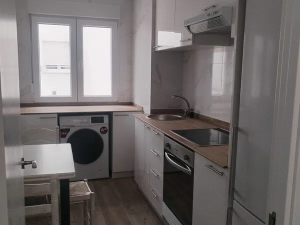 Piso en calle Fuertes Acevedo, 107 - Foto 5