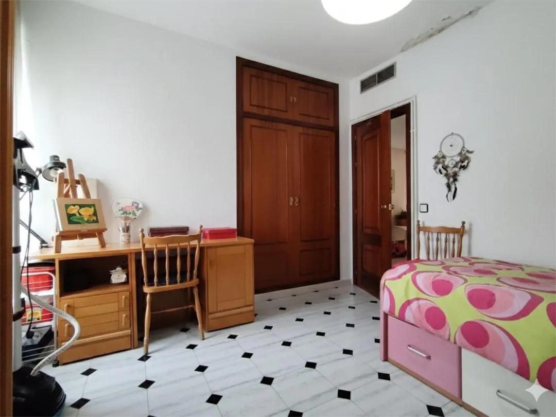 Casa adosada en  Calle Sagunto 41 - Foto 27