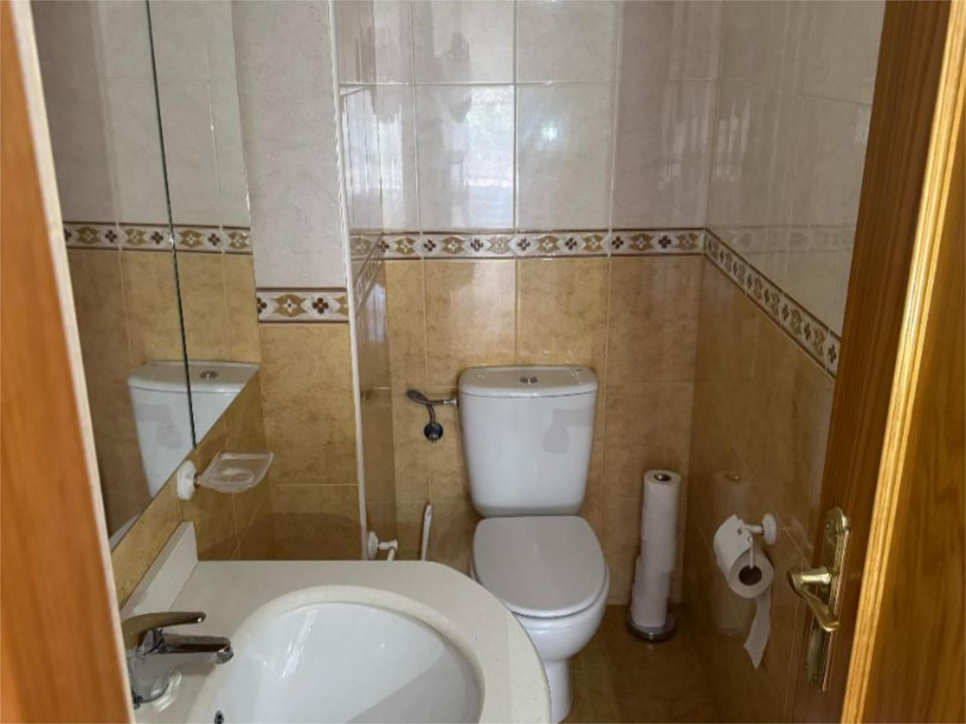 Piso en  Camino de Alfacar 9 - Foto 8