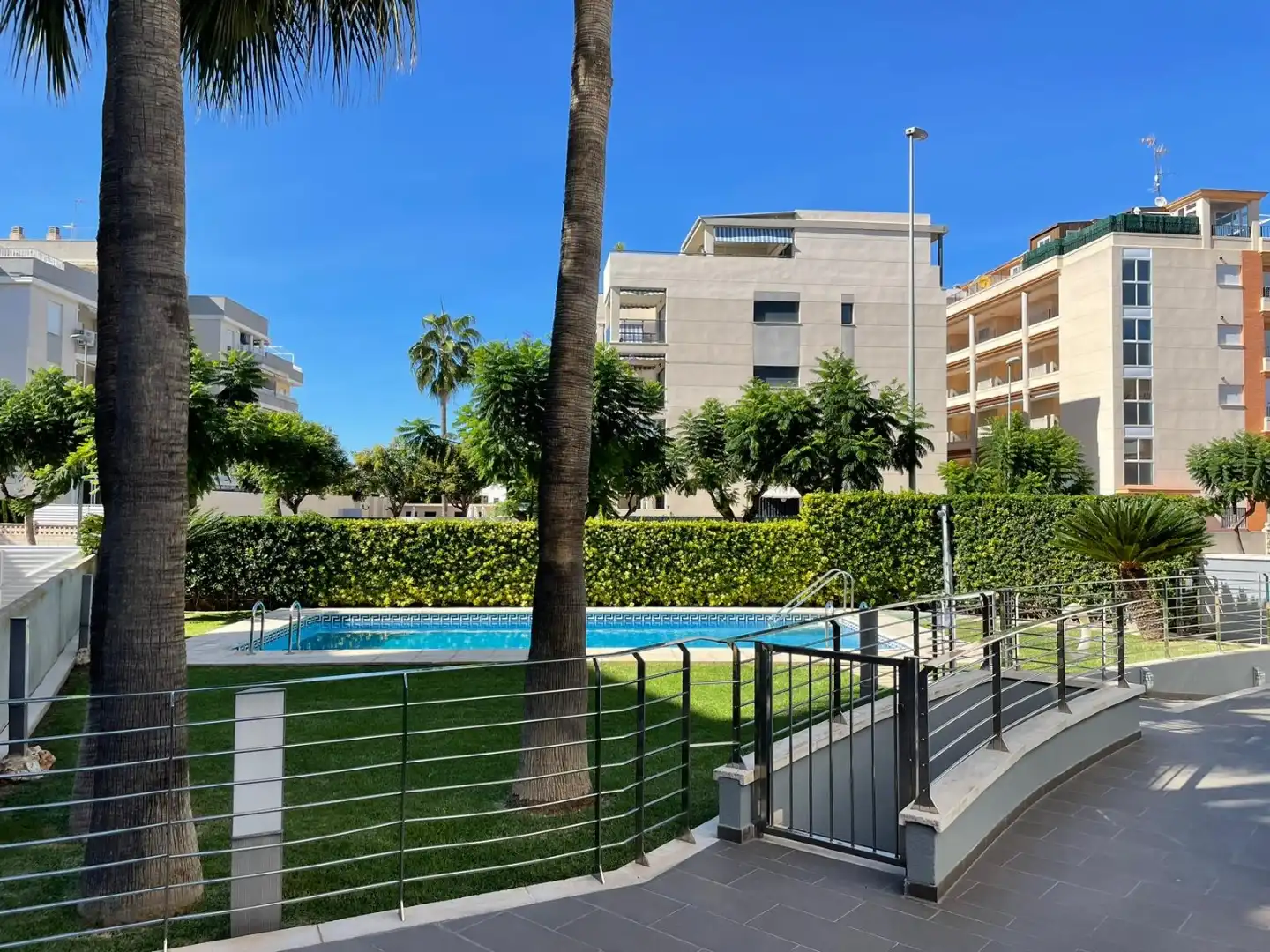 Apartamento en  Carrer Josep Ribera 33 - Foto 2