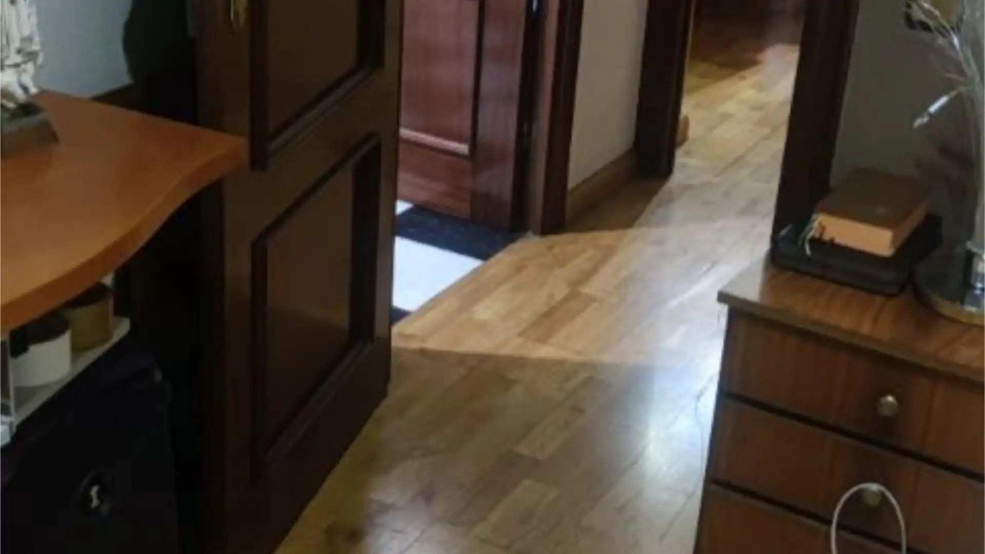 Casa adosada en  Carrer de l'Abat Escarré 34 - Foto 2