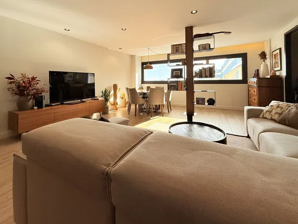 Piso en avenida Maisonnave, 33