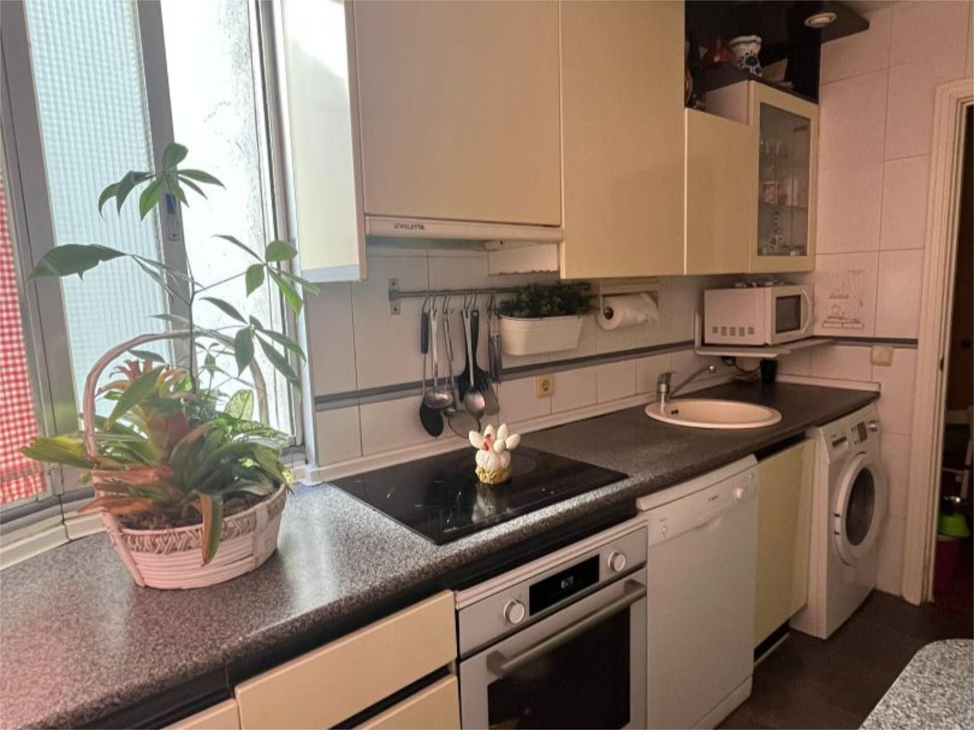 Piso en  Calle de Santa Susana 34 - Foto 14