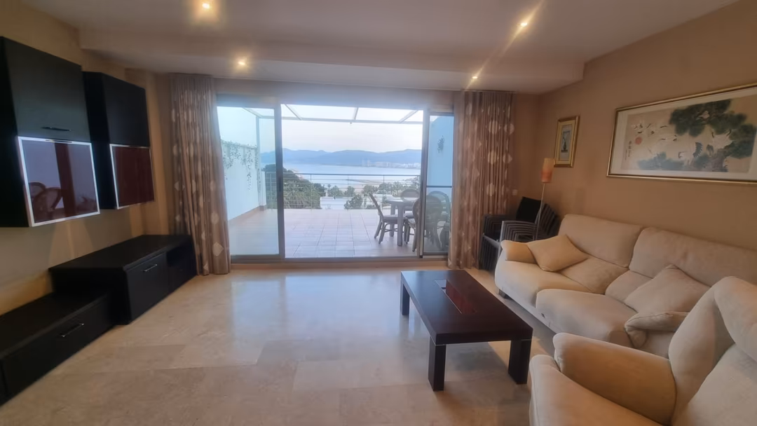 Casa adosada en  Urbanització Cap Blanc 1 - Foto 7