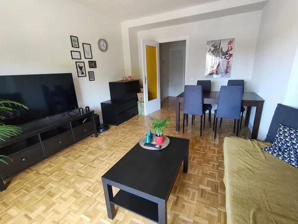 Piso en calle del Marqués de la Valdavia, 94