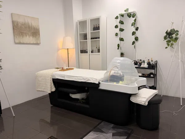 Local en Centro estético, spa en Calle de la Indústria, La Sagrada Família - Foto 2