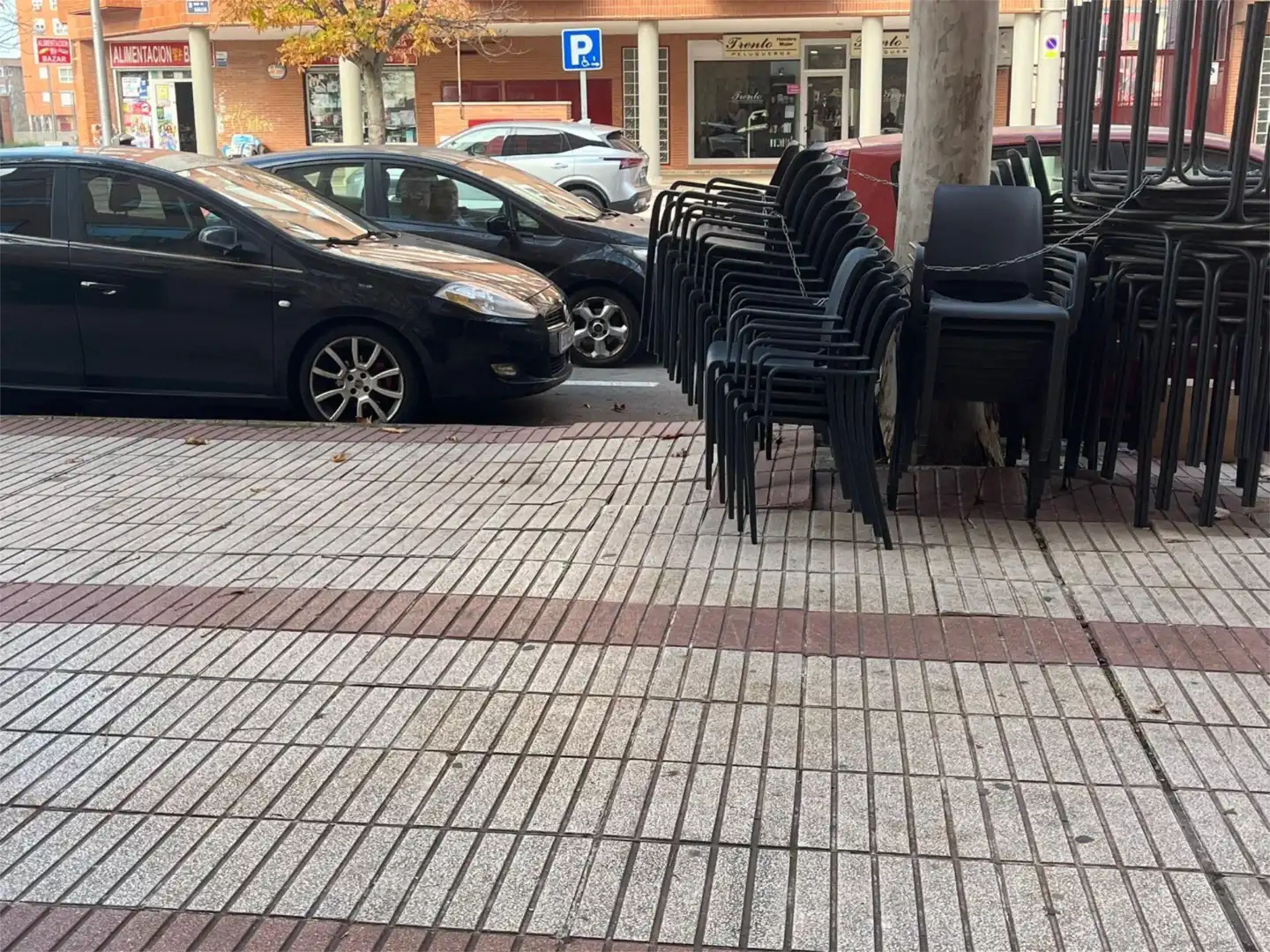 Local comercial en  Calle de Suecia 20 - Foto 6