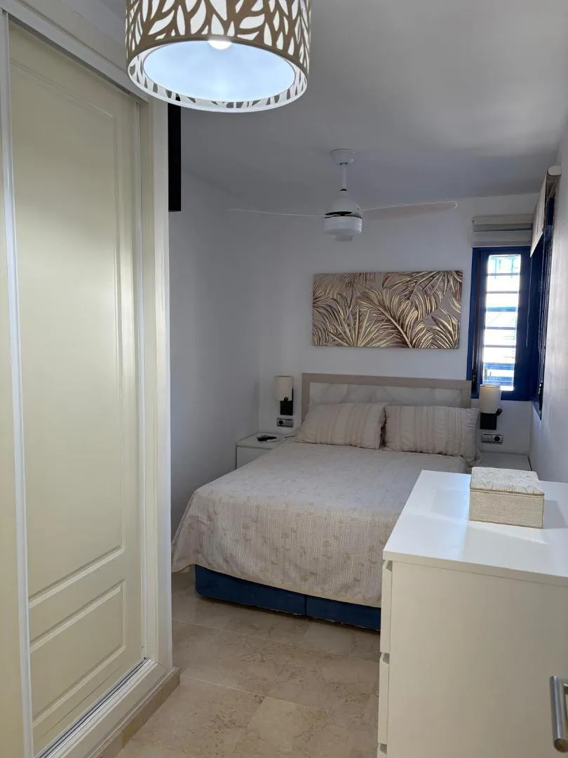 Piso en  Calle Torrealmádena 5 - Foto 4