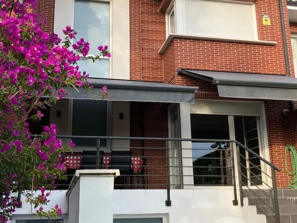 Chalet adosado en Calle Arribiazpi, 3 a - Foto 2