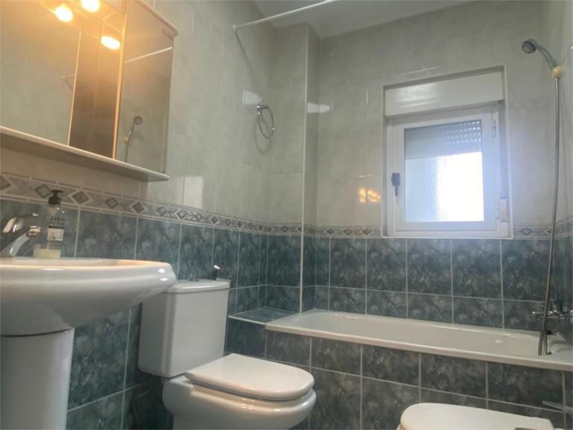 Piso en  Calle Wences Moreno 25 - Foto 1