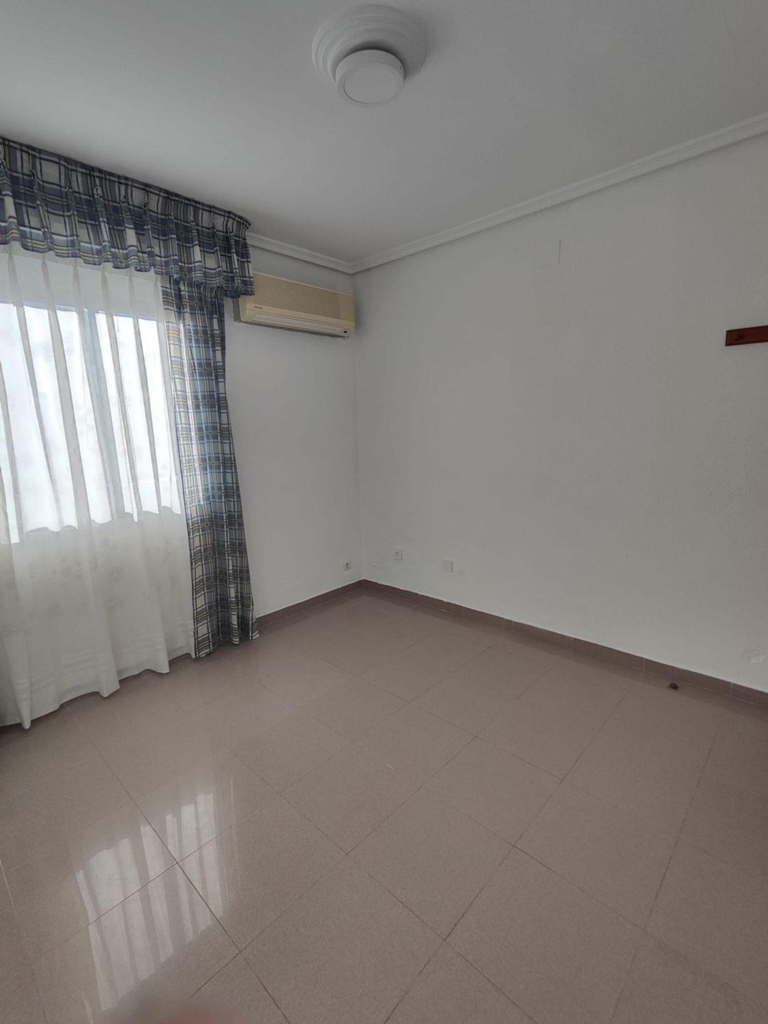 Piso en calle del Marqués de Montortal, 102 - Foto 17