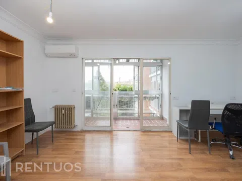 Piso en paseo de Santa María de la Cabeza