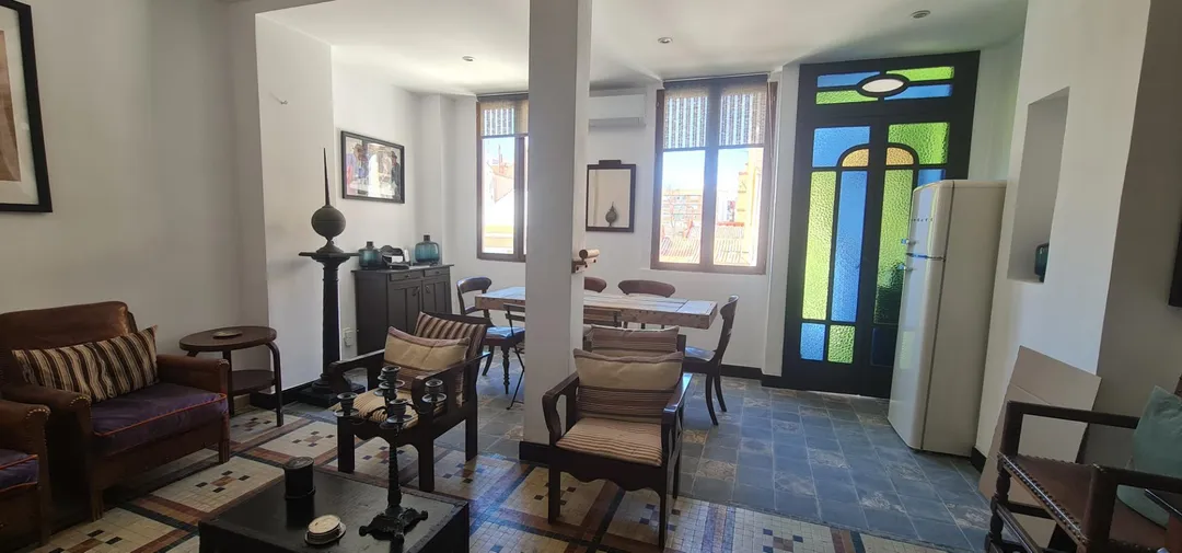 Piso en  Carrer d'Empar Guillem 5 - Foto 4