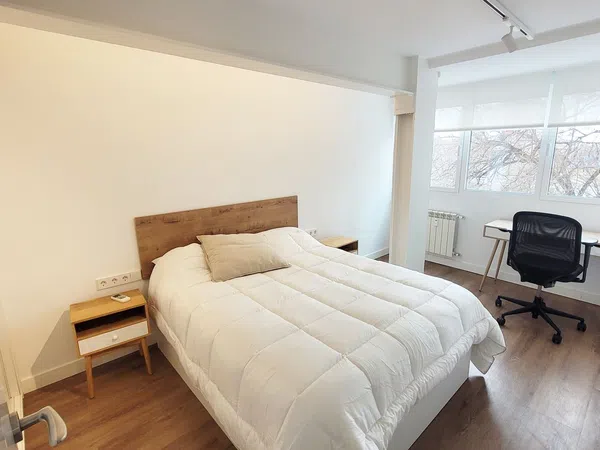 Piso en calle de Mauricio Legendre, 38