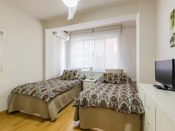 Piso en calle Escultor Roque López, 2 - Foto 5