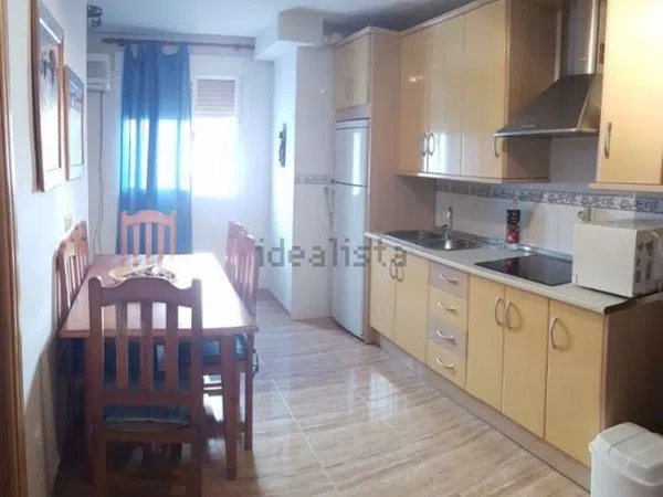 Piso en calle Capuchinos, 18 - Foto 2