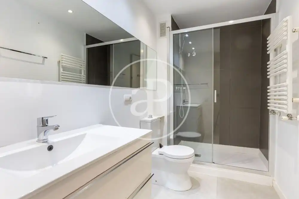 Piso en  Carrer d'Armando Palacio Valdés - Foto 13