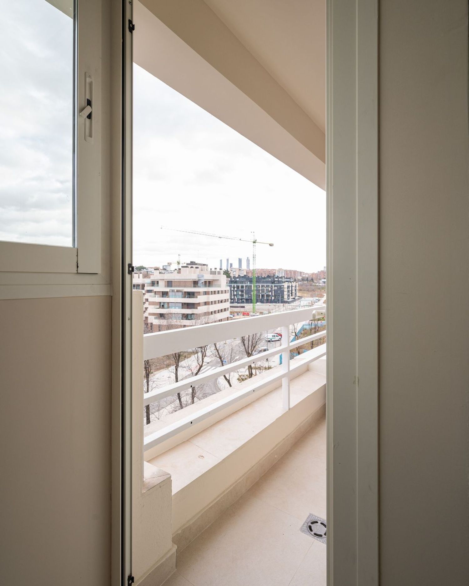 Piso en Barrio Fuentelarreina - Foto 18