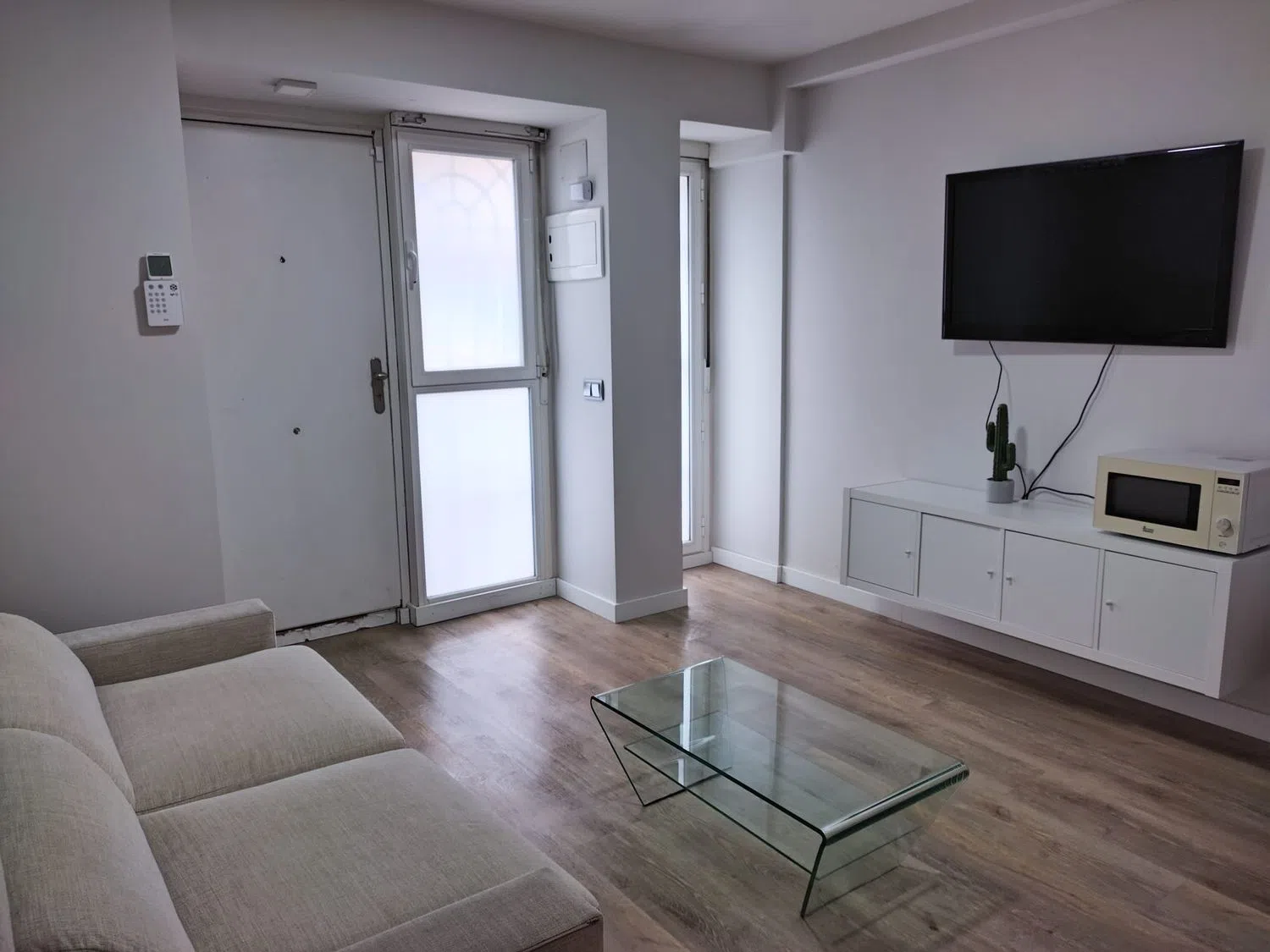 Estudio en calle de Balaguer, 18 - Foto 3