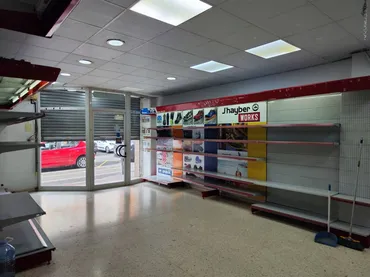 Local comercial en Terrassa - Foto 1