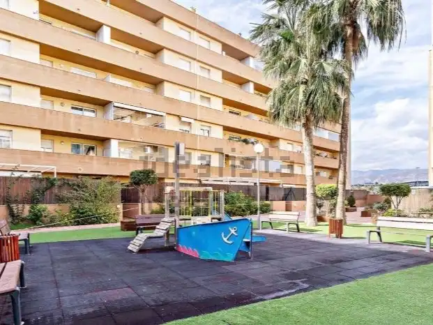 Piso en  Avenida Reino de España 3 - Foto 2
