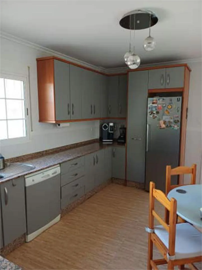 Casa adosada en Avileses - Foto 7