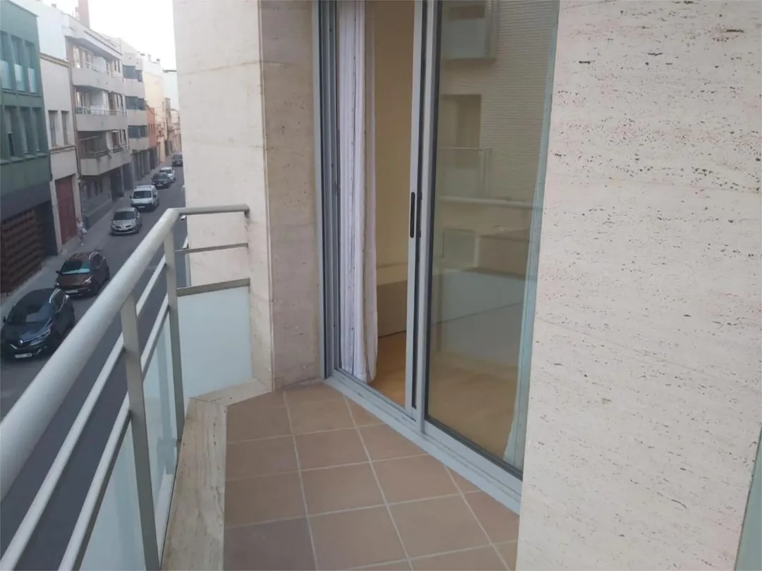 Piso en  Carrer de Salmerón 110 - Foto 4