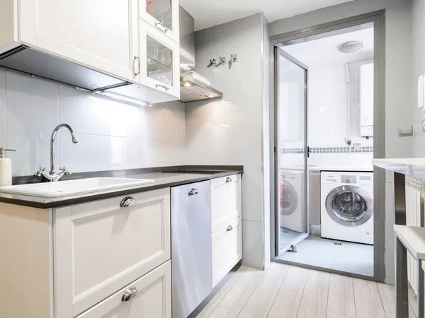 Piso en calle Ariel, 4