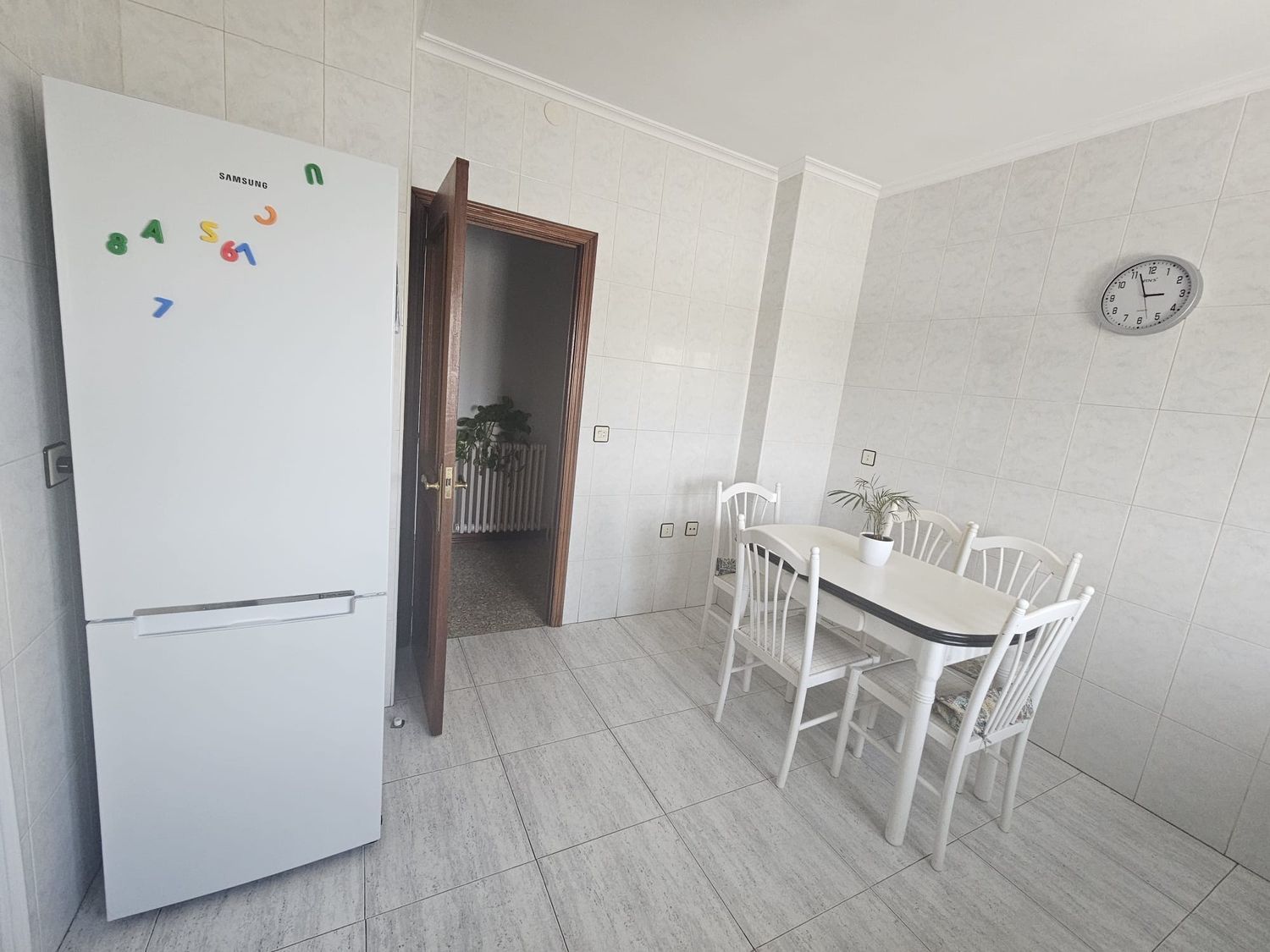 Piso en Avenida la Bañeza, 66 - Foto 12
