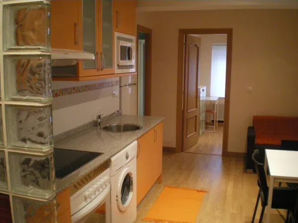 Piso en calle Maximiliano Arboleya, 3