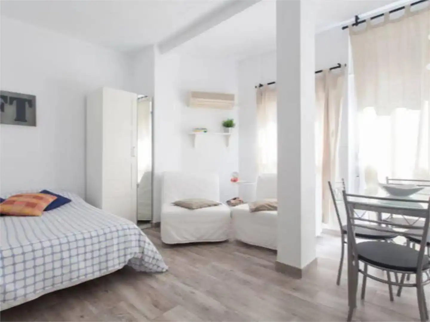 Estudio en  Rambla de Méndez Núñez 43 - Foto 5