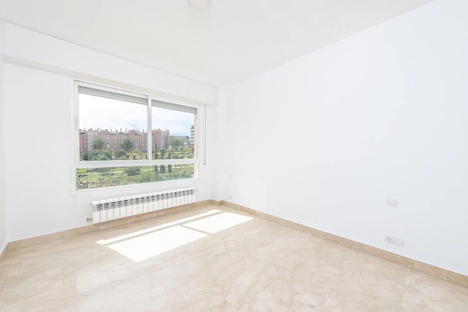 Piso en calle de Esteban Palacios - Foto 3