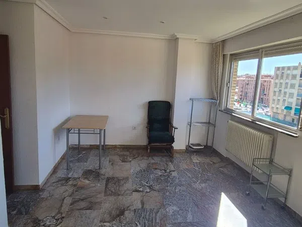 Piso en Calle Miguel Hernández, 5 - Foto 3