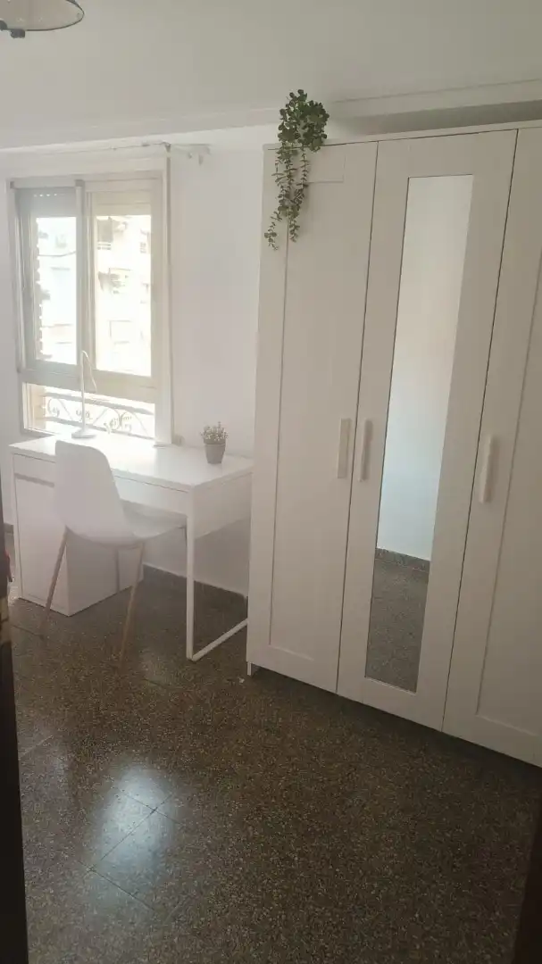 Piso en  Carrer de Maximilià Thous 14 - Foto 19